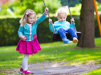 Le « Cloud Swinging » dans la montagne Fuxi devient une sensation sur Internet